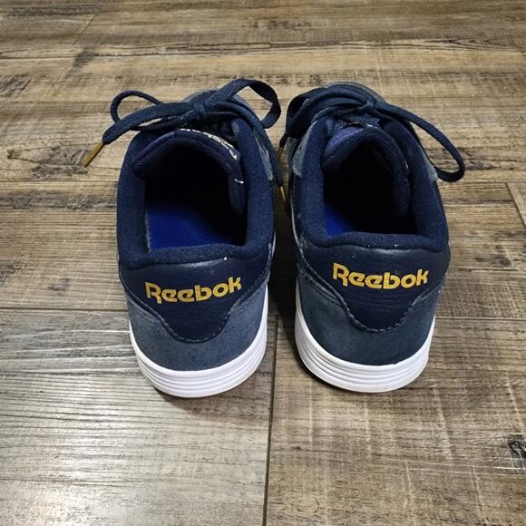 Reebok classic Womens size 8.5 shoes blue leather comfort sneakers - Picture 2 of 9